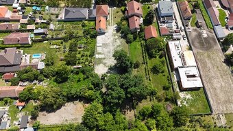 VYDRANY POZEMOK 1760M2 - MOŽNOSŤ ROZDELENIA NA 2 SAMOSTATNÉ - 7