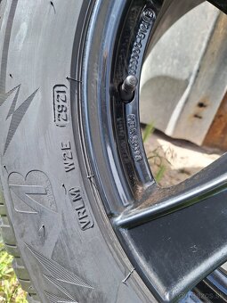 5x112 R17 215/55 - 7