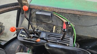 John Deere 4240S - 7