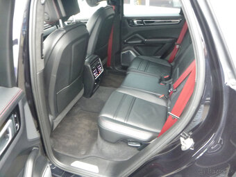 PORSCHE CAYENNE S 4X4 AT 2019 440 Ps - 7