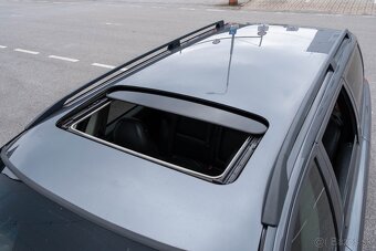 Volvo V70 2.4D kombi - 7