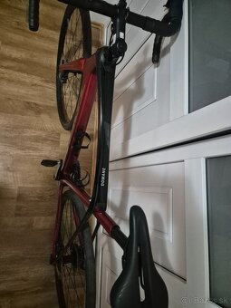 Predám Trek domane Sl6 veľ. 58,crimson/black - 7