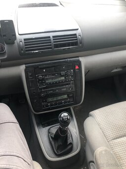 Predam Volkswagen Sharan 1.9 - 7