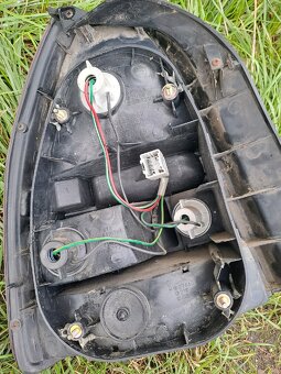 Zadné svetlá Honda civic 6g Hatchback - 7