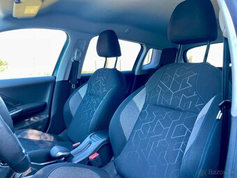 Peugeot 2008 1.2 PureTech Style - 7