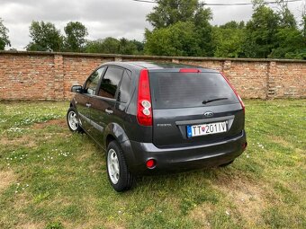 Ford Fiesta 1.4 benzín 59kw - 7