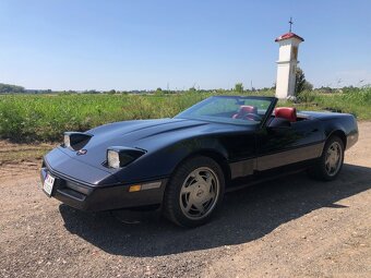 1989 Chevrolet Corvette C4 Convertible - 7