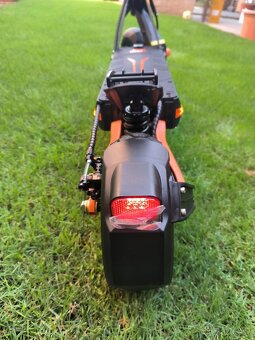 Kukirin G2 Pro 2025 - ZARUKA - 0 Kilometrov - 7