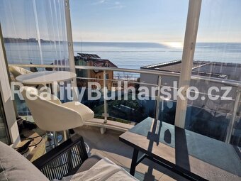 K prodeji velmi prostorný třípokojový apartmán 3+kk 114m2 - 7