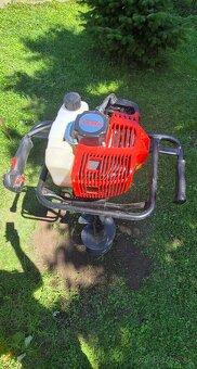 ZEMNÝ VRTÁK HECHT - 7