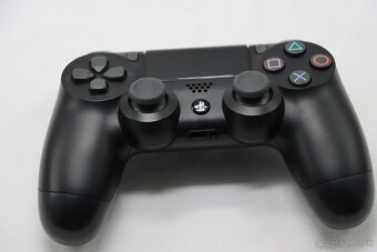 PS4 Pro CUH-7216B 1TB + DS4 + 3 hry - 7