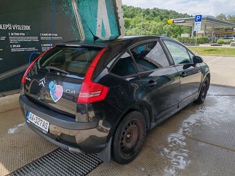 Predám verného citronika C4 – ešte má chuť jazdiť - 7