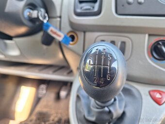 OPEL VIVARO 1,9 DIESEL 8 MIESTNY BUS - 7