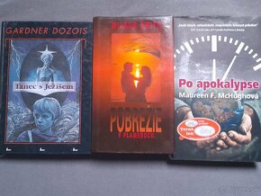 Sci-fi,Fantasy - 7