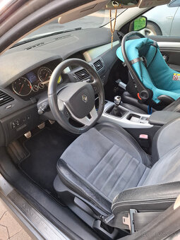 Renault Laguna 3 2.0 DCi GrandTour GT - 7
