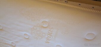 Postel CINZANO s rostami aj matracom 160x200 - 7