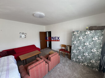 NOVINKA Priestranný rodinný dom vo vyhľadávanej lokalite Mic - 7