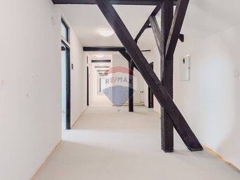 Open space-ateliér-showroom | Horná- Banská Bystrica - 7