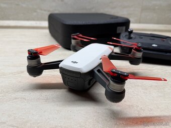 DJI Spark (Alpine White version) - 7