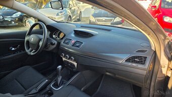 Renault Megane Combi 1.6i benzin 1.majitel model 2010 - 7