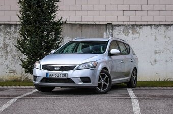 Kia Cee´d SW 1.4 CVVT 16V LX - 7