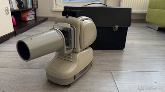 Projektor diapozitívov NORIS TRUMPF HALOGEN 150 - 7