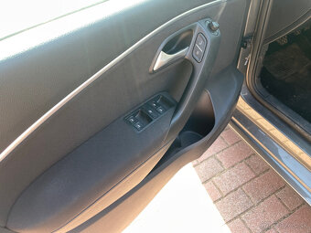 Volkswagen Polo - 7