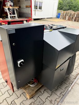 Camoga C420L Štípací stroj, štípačka dělicí stroj Svit - 7