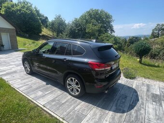 BMW X1 18d Sportline - 7