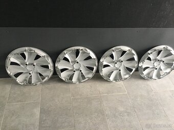 Seat leon r 16 Puklice - 7