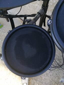Predám ALESIS NITRO MESH KIT – elektronická bicia súprava - 7