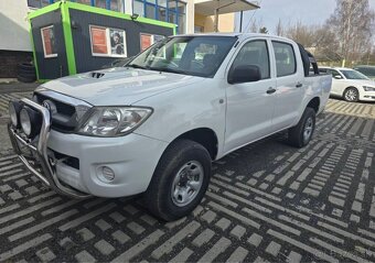 Toyota Hilux 2.5 D-4D 106kW – 2011 - 7