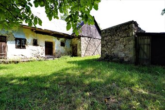 Historická usadlosť z roku 1920 na polosamote – Veľká Lehota - 7
