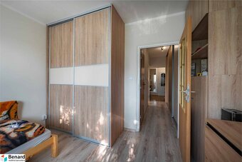 Na PREDAJ PREROBENÝ 3 IZB. BYT, M. BENKU, 72 M2, ,,STARÝ SEK - 7