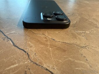 iPhone 15 pro 128GB Black Titanium - 7