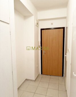 2-izbový byt, 3. posch., nezariadený, 53,16 m2, Špačinská ce - 7
