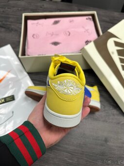 JORDAN 1 RETRO "TRAVIS SCOTT - CANARY" Tenisky - 7