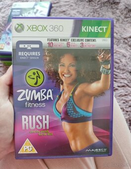 Xbox 360 s kinektom 250gb - 7