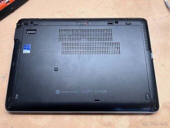 Predám pokazený notebook na náhradné diely HP 840 G2 - 7