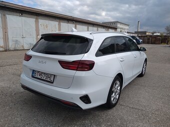 2022_KIA Ceed combi 1.5 turbo_1.maj.SR_9.667€ netto_ZÁRUKA_ - 7