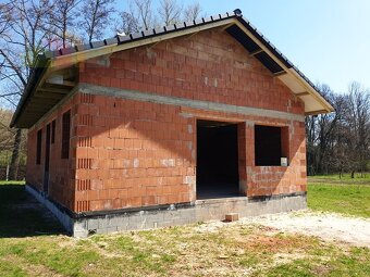 Na predaj rozostavaný 4-izbový rodinný dom – tehlová novo - 7