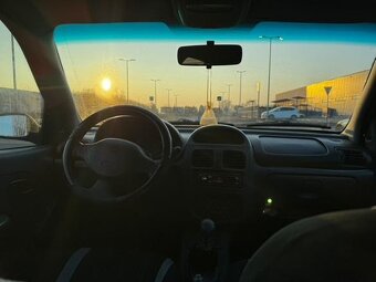 Predám Renault Clio - 7