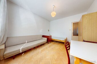 Na predaj 2-izbový byt v pôvodnom stave vo vyhľadávanej loka - 7