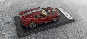 Predám model Ferrari 812 Competizione 1:43 Looksmart - 7