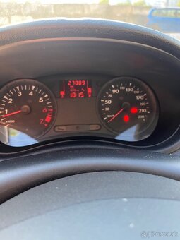 Renault Clio - 7