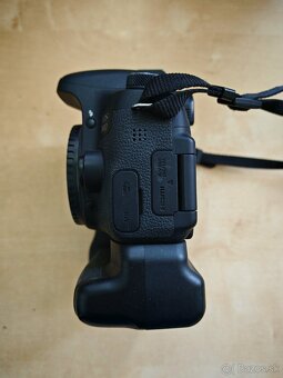Canon EOS 760D + objektív + battery grip - 7