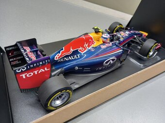 F1 INFINITI RED BULL RB10 2013 RICCIARDO MINICHAMPS 1:18 - 7
