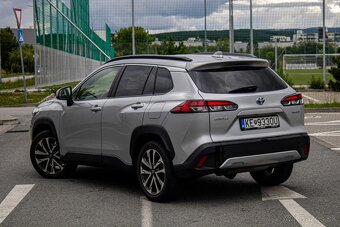 Toyota Corolla Cross 2.0 Hybrid 197k e-CVT STYLE 4x4 - 7