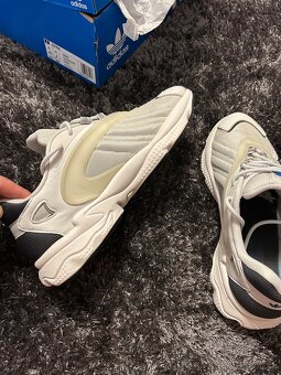 Tenisky adidas og. -  oztral, č.44 biele - 7