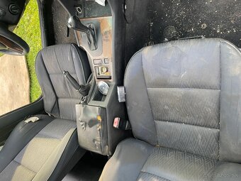 Rozpredám e39 530d - 7